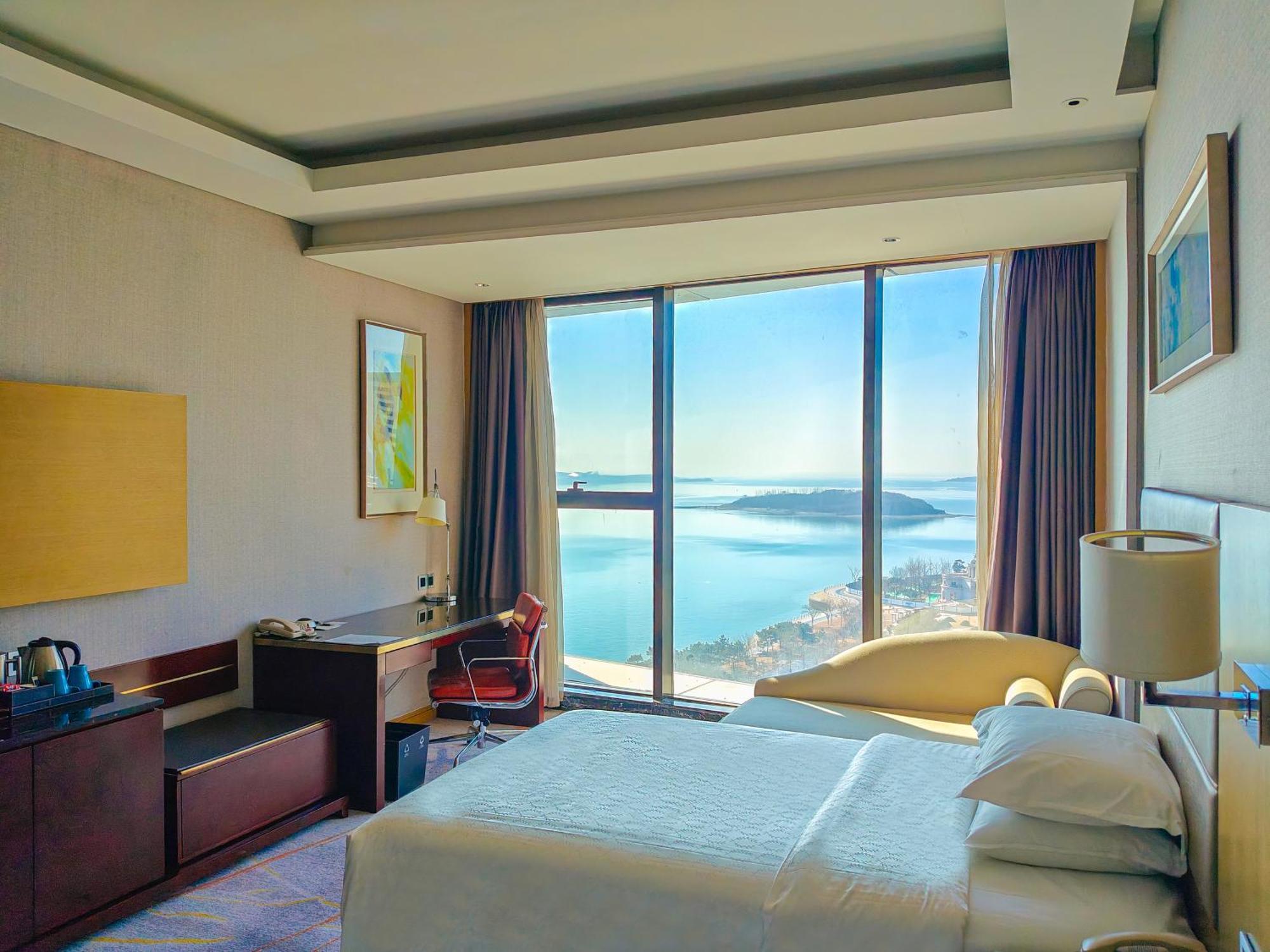 Sheraton Qingdao West Coast Eksteriør bilde